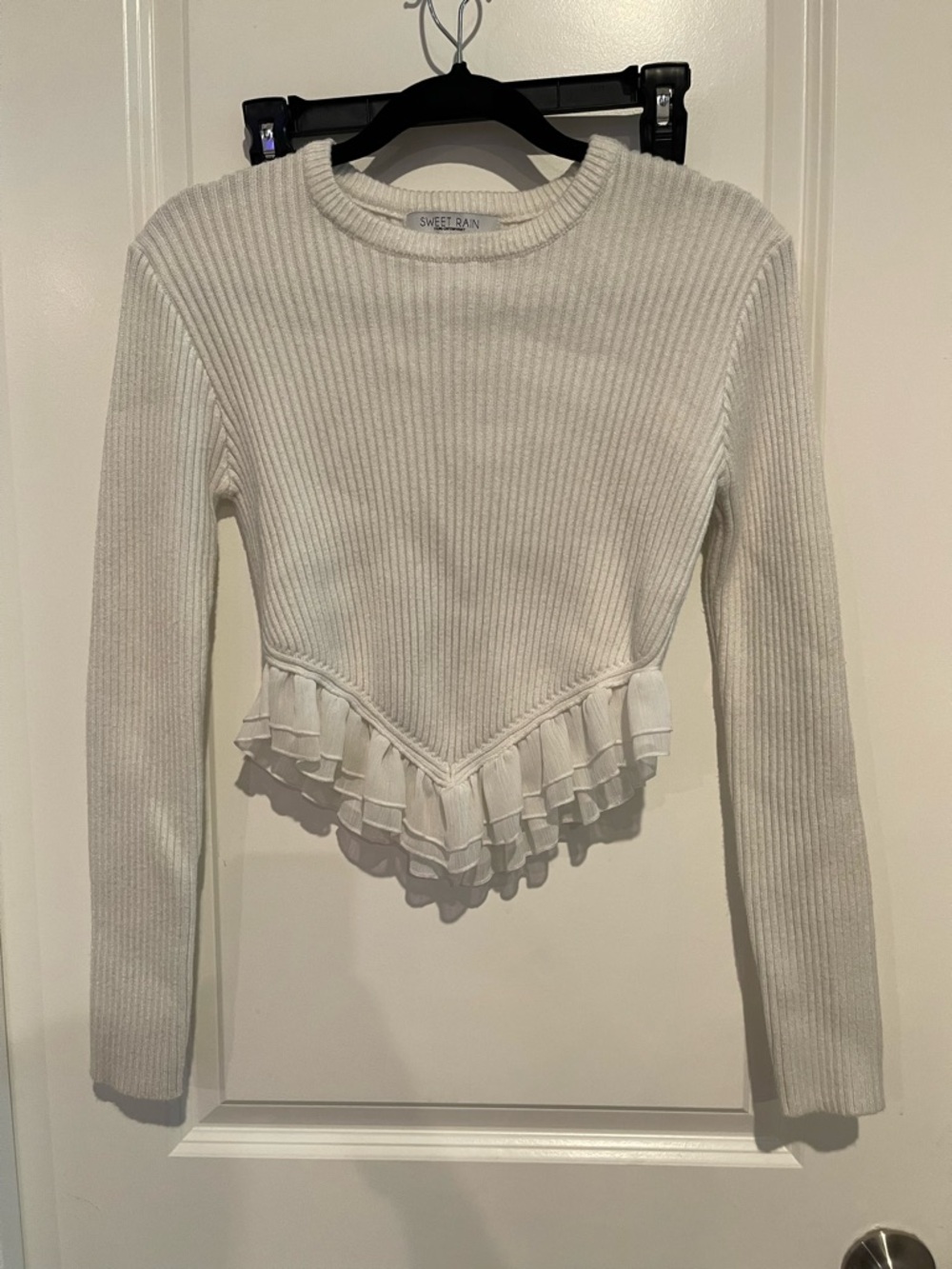 Sweet Rain Cream Ribbed Long Sleeve Top with Ruffle-Hem